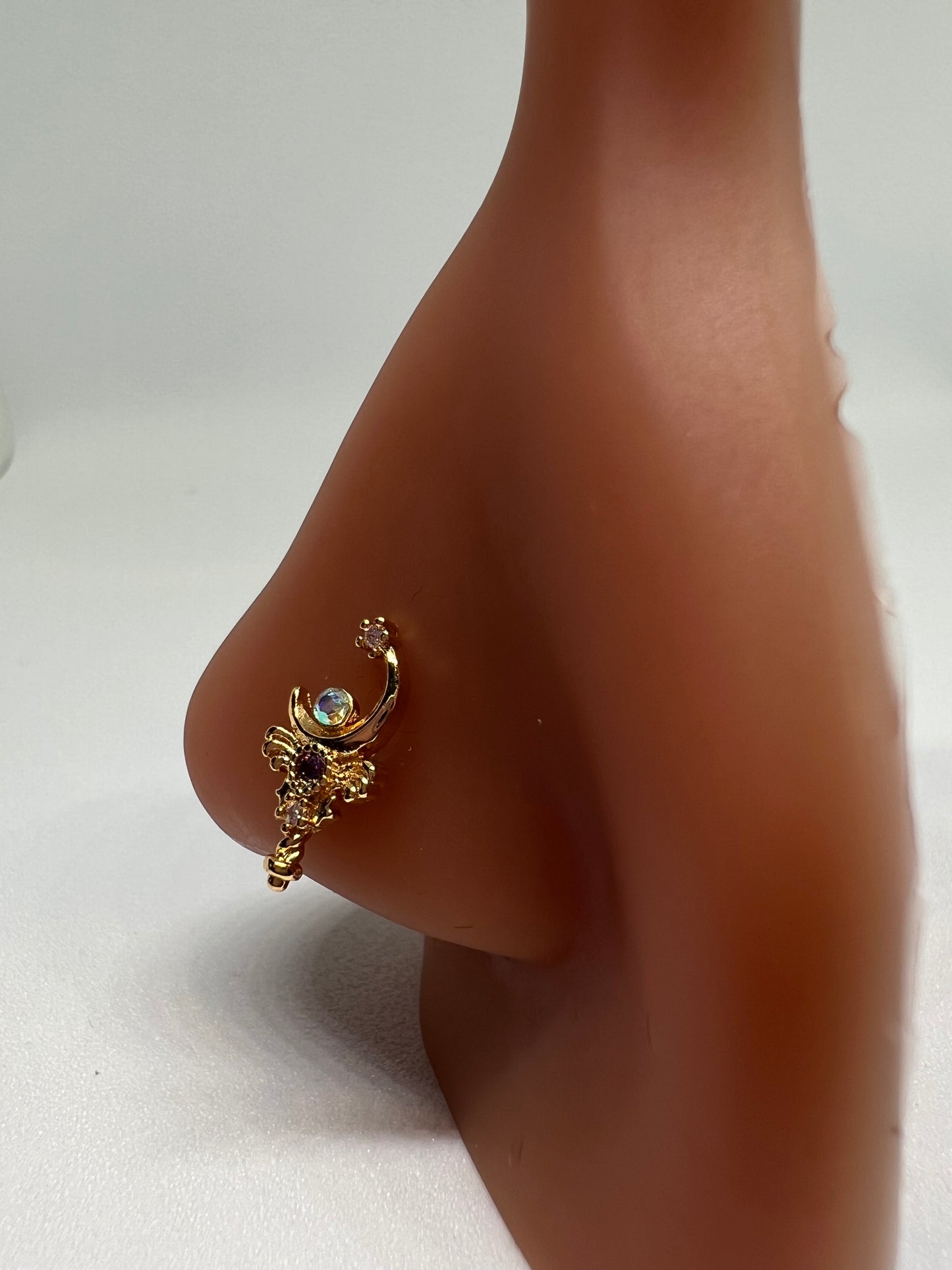 So Royal Nose Stud Piercing Jewellery - Allisonswigbox