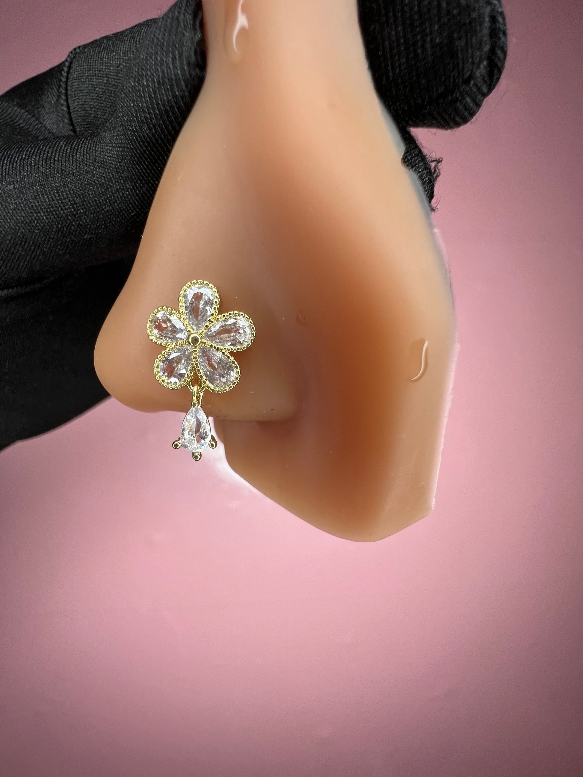 Gala flower Nose cuff Jewellery - Allisonswigbox