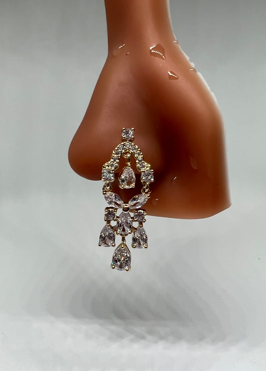 Big Queen Nose Stud Piercing Jewelry - Allisonswigbox