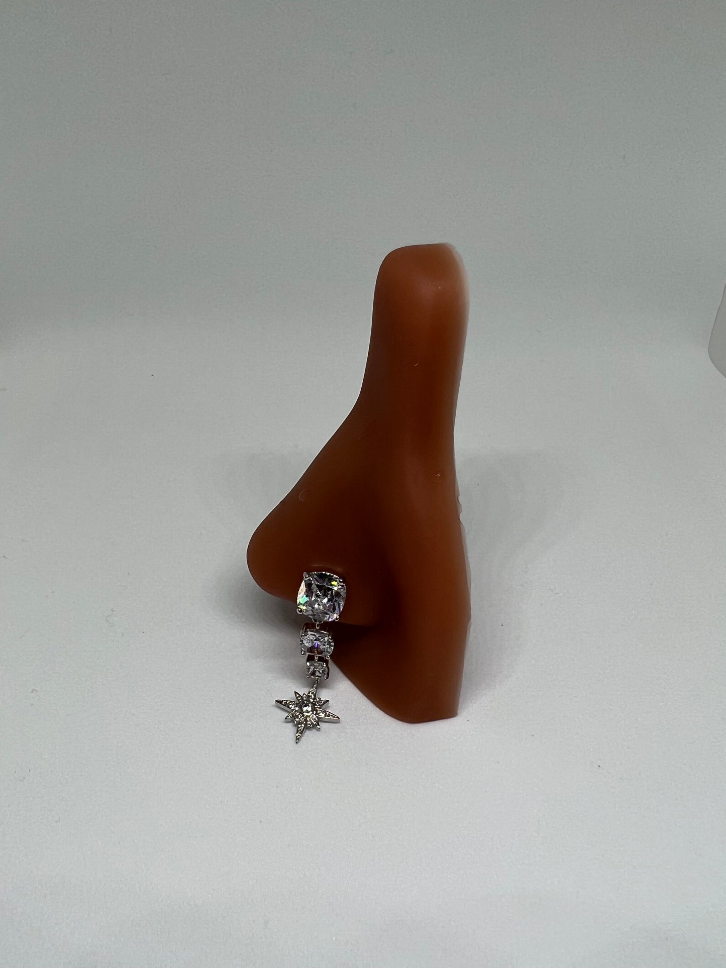 Icey Nose Stud Piercing Jewelry - Allisonswigbox