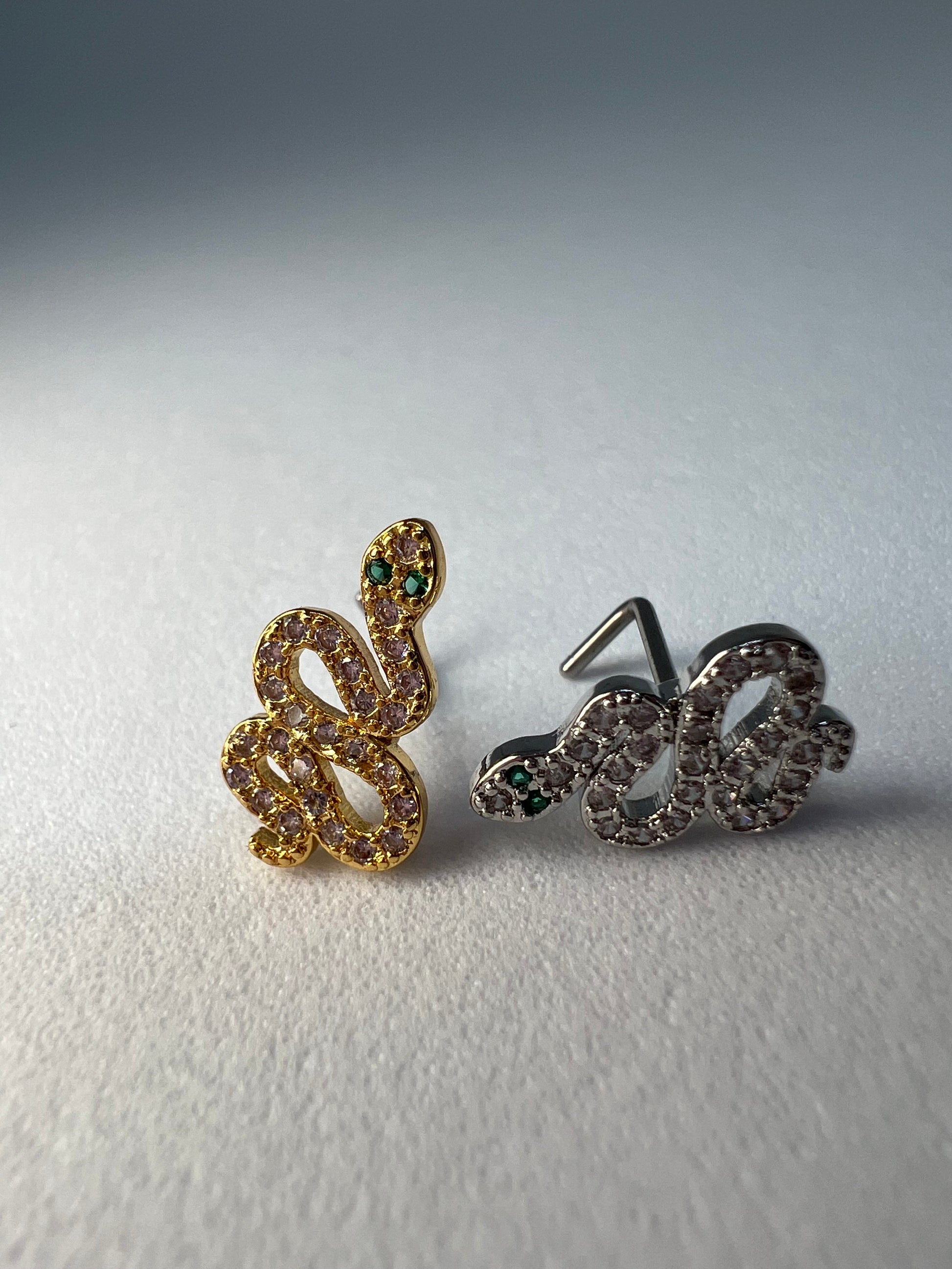 Green eyed Snake Nose Stud Piercing Jewellery - Allisonswigbox