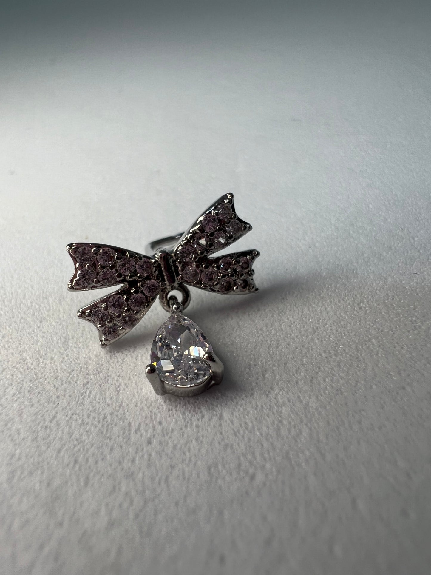 Icey Bow Nose Stud Piercing Jewelry - Allisonswigbox