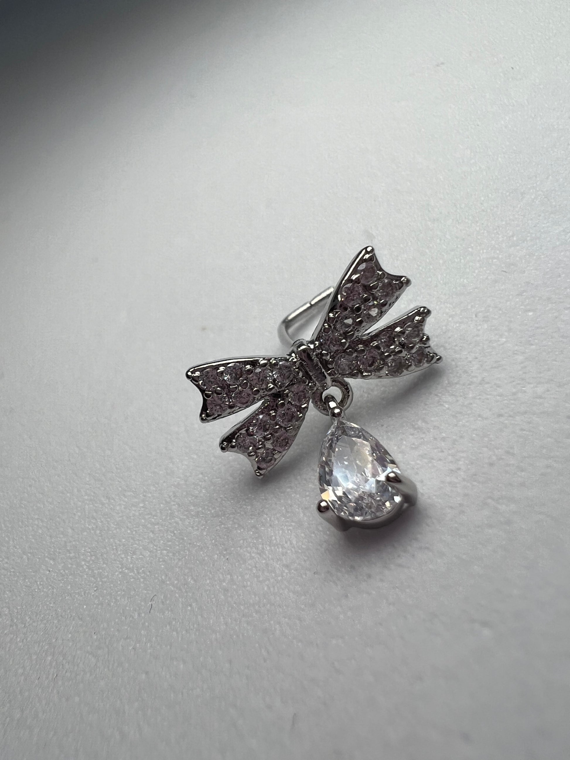 Icey Bow Nose Stud Piercing Jewelry - Allisonswigbox